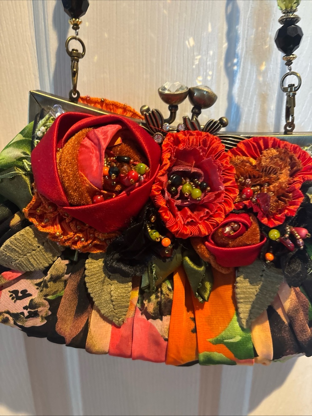 Mary Frances Red Green Multicolor Floral Beaded Strap Clutch - Picture 4 of 14
